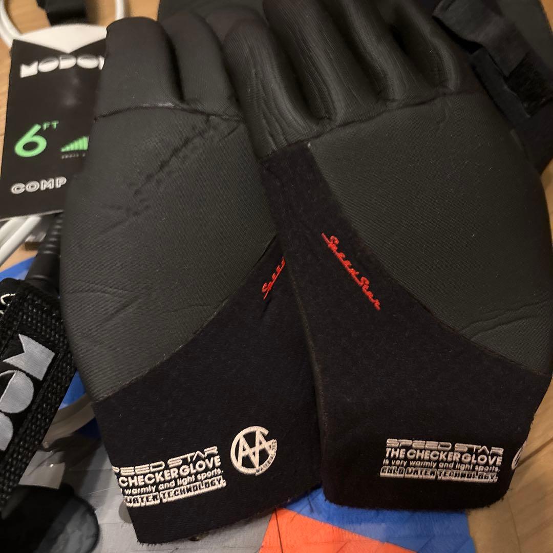 Aquabona AM Largeフィンセットとデッキカバー