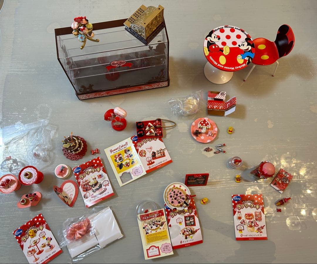 ミニーマウス　ラブリーケーキ　7種　ショーケース　レジ　テーブルセット