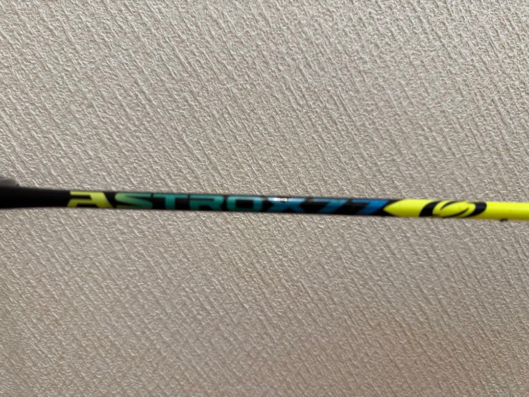 ASTROX77 3UG5 バドミントンラケット 2本セット