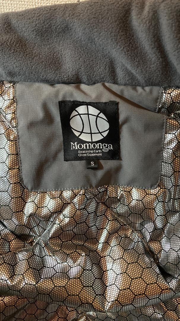 【中古】Makuake　2025　モモンガ５　着る暖房　チャコール　サイズＳ