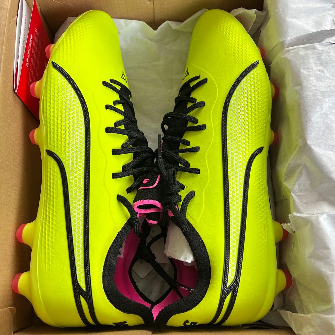 プーマPUMA KING ULTIMATE HG/AG トップモデル２７．０ＣＭ