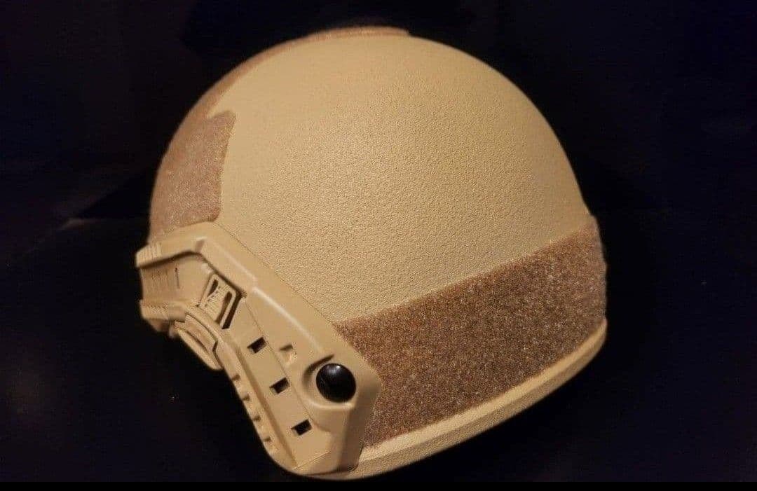 NIJ ⅢA(レベル3a)実物防弾ヘルメット サイズ:55㎝～62㎝、TAN