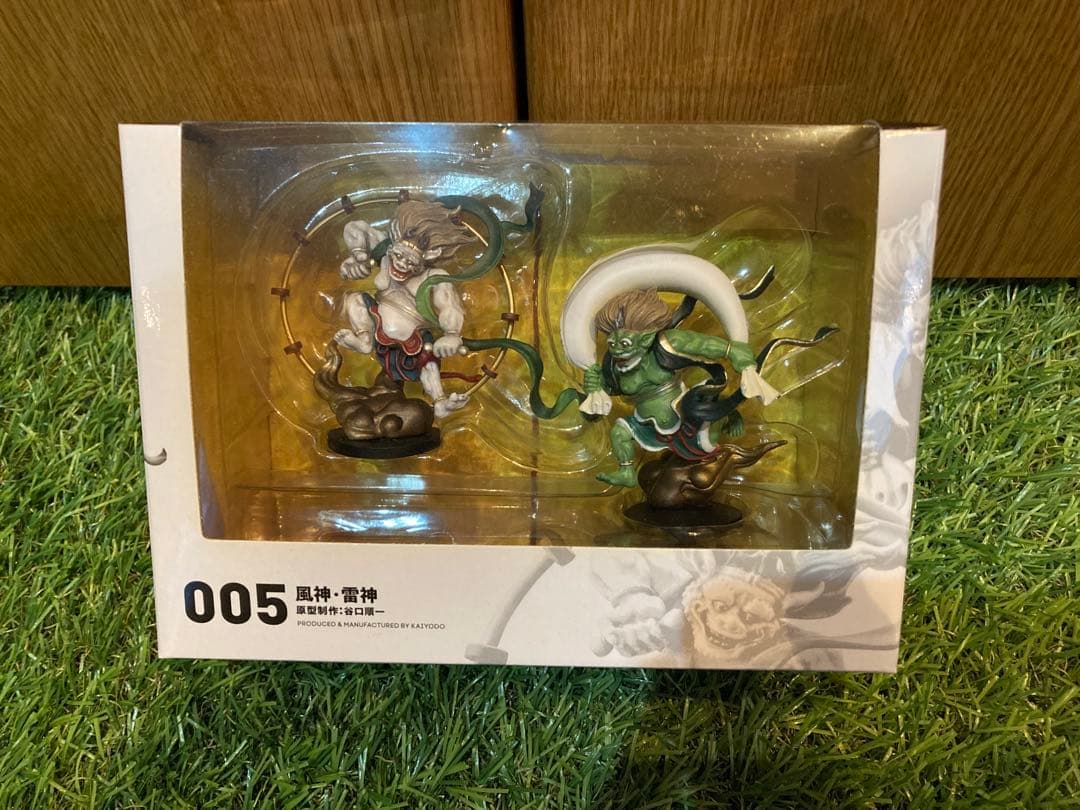 海洋堂 miniQ ミニチュアキューブ005 風神　雷神