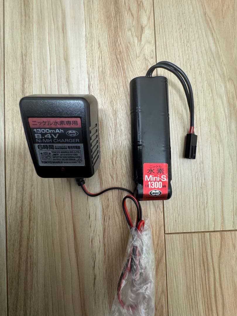 東京マルイ SIG 552 SEALS 電動ガン+バッテリー他