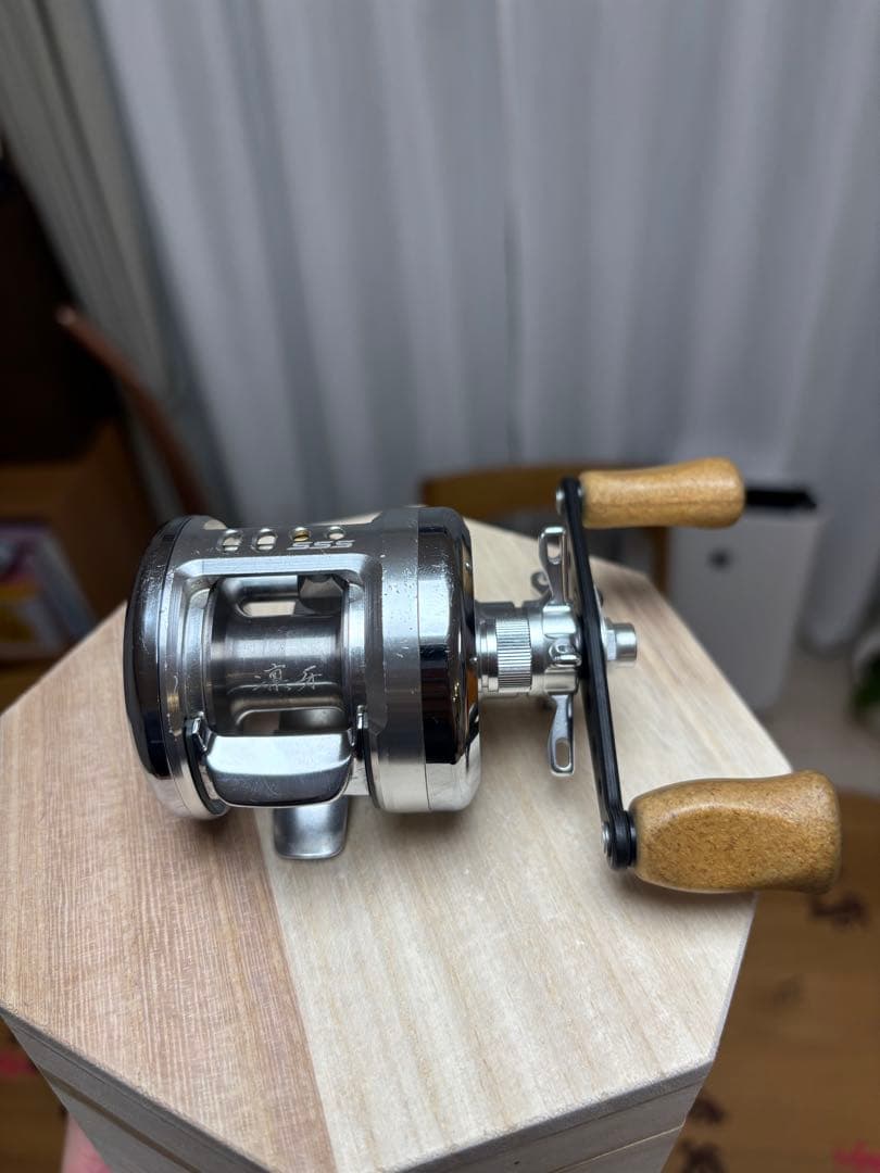 ミリオネア　HL-sss凛牙　103 右巻き