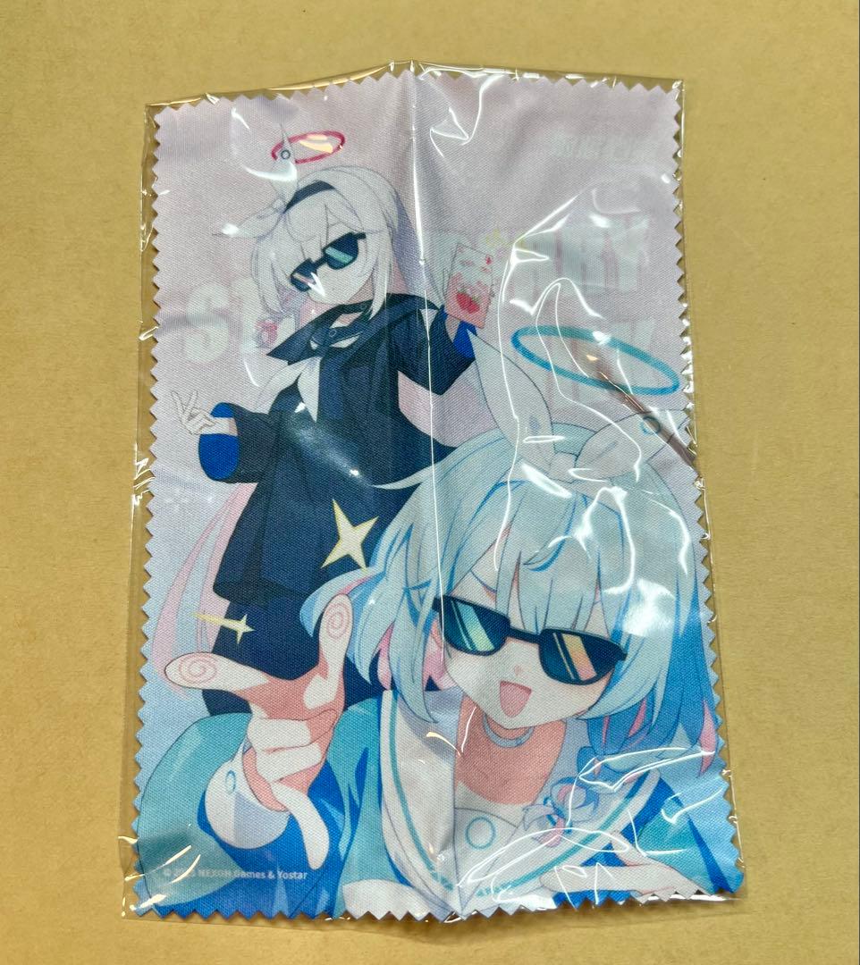 中国版ブルーアーカイブ アロナ、プラナサングラス