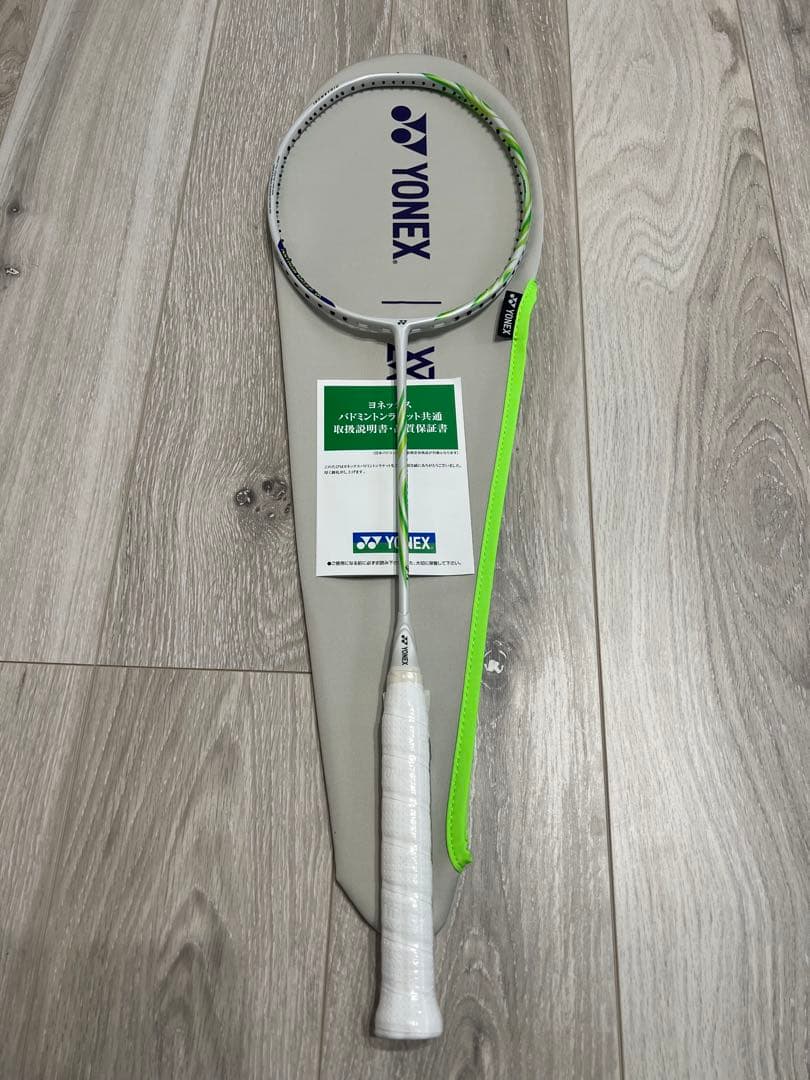 ヨネックス アストロクス100ZZ VA 4UG5 アクセルセン　限定　モデル