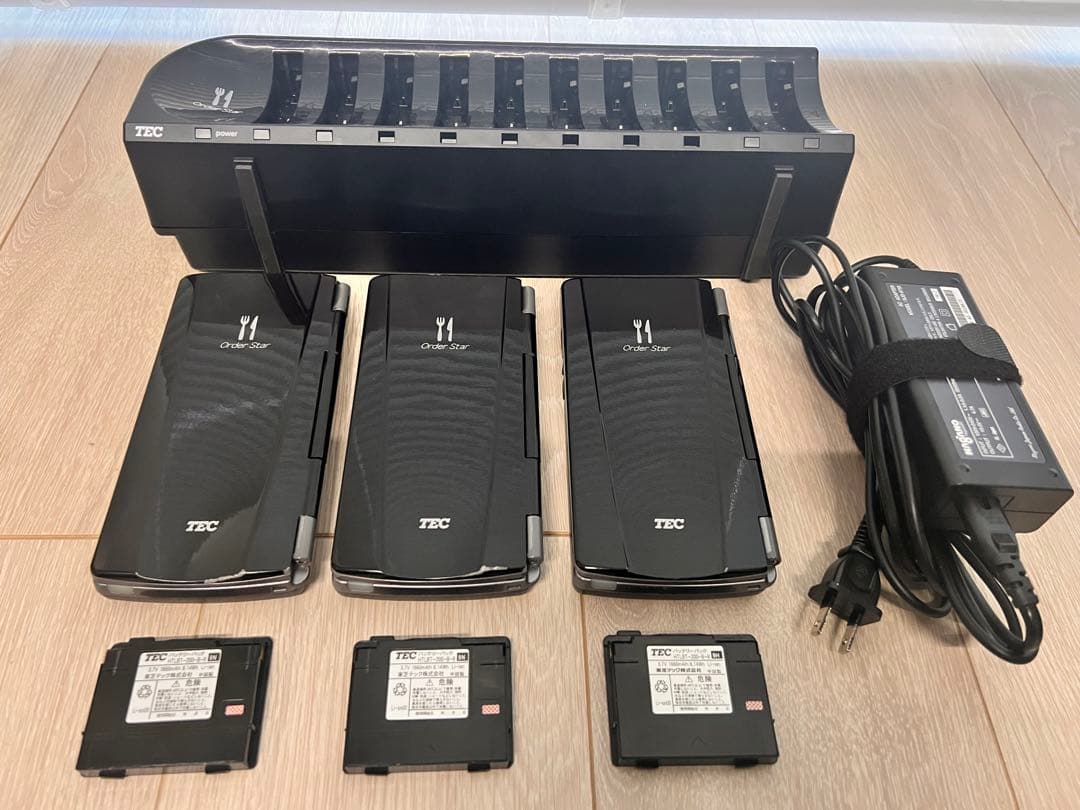 東芝TEC テック ハンディターミナル HTL-200 黒3台 充電器1台セット