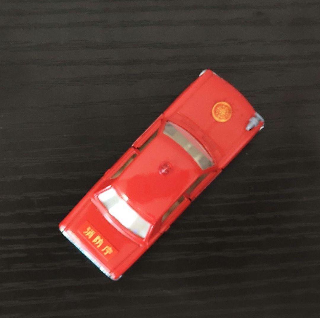 TOMICA　トミカ　ファイヤーチーフカー　1Aホイール　銀サイレン　箱付き