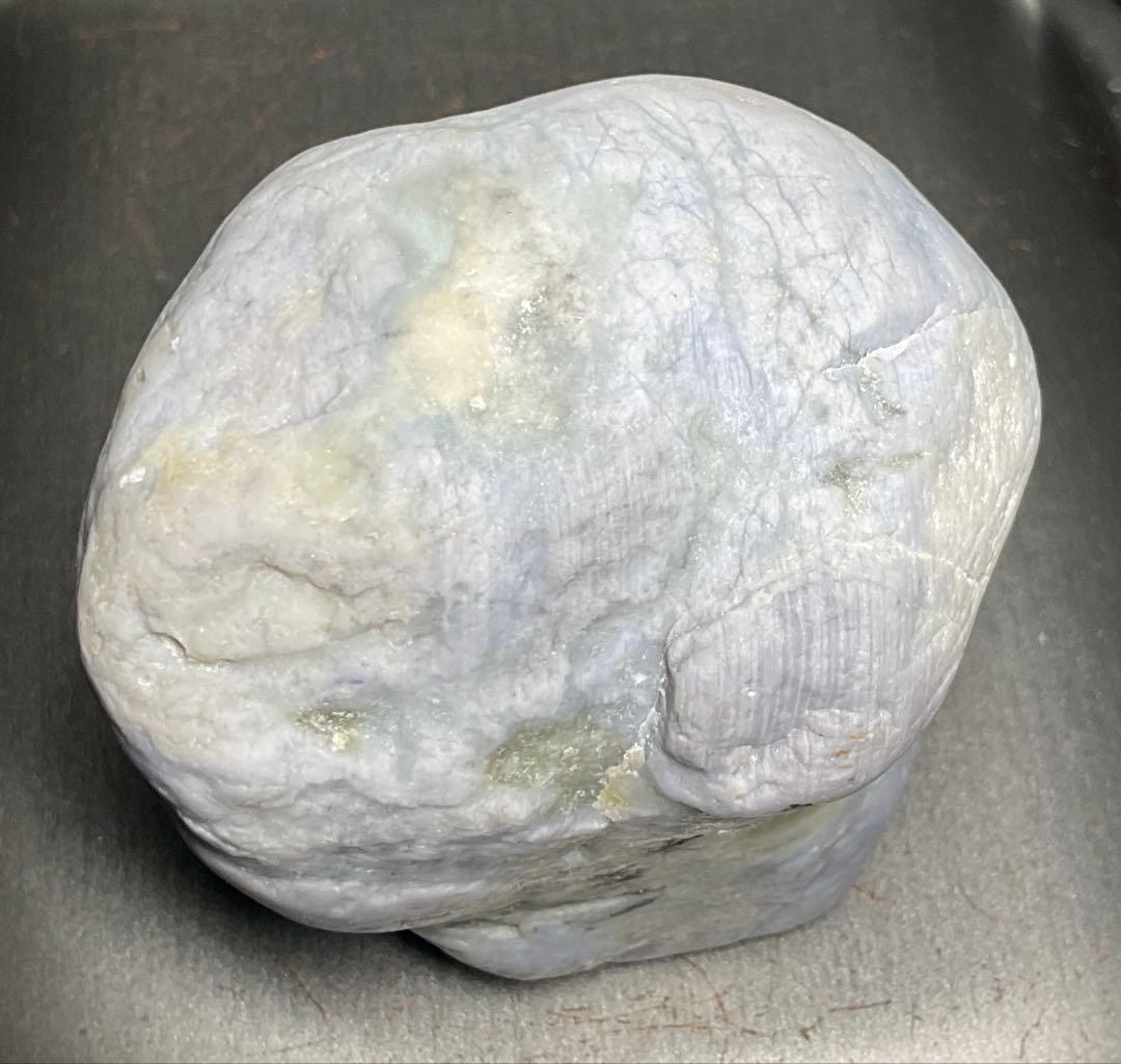 ［単結晶　青紫色］　糸魚川コランダム海石149g 糸魚川　ヒスイ　ひすい