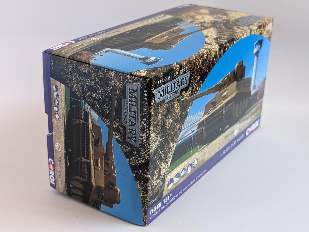 【新品未開封】英国コーギー社 タイガー131戦車ボービントン博物館CC60517