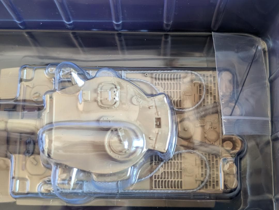 【新品未開封】英国コーギー社 タイガー131戦車ボービントン博物館CC60517