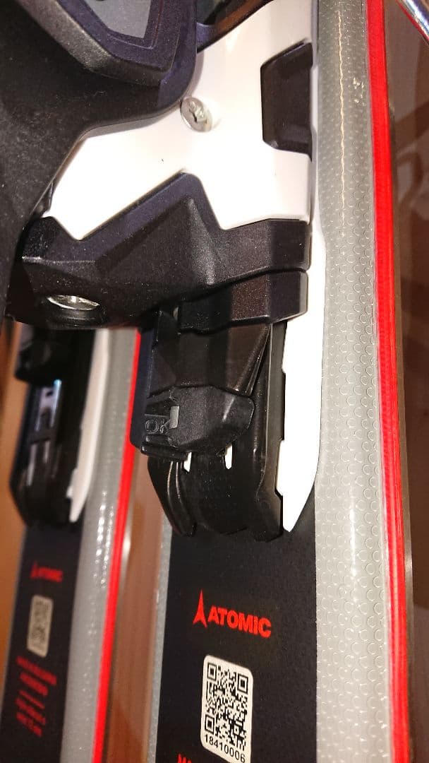 美品ATOMIC 167㎝ SAVOR XR 簡単調整257~380㎜ セイバー