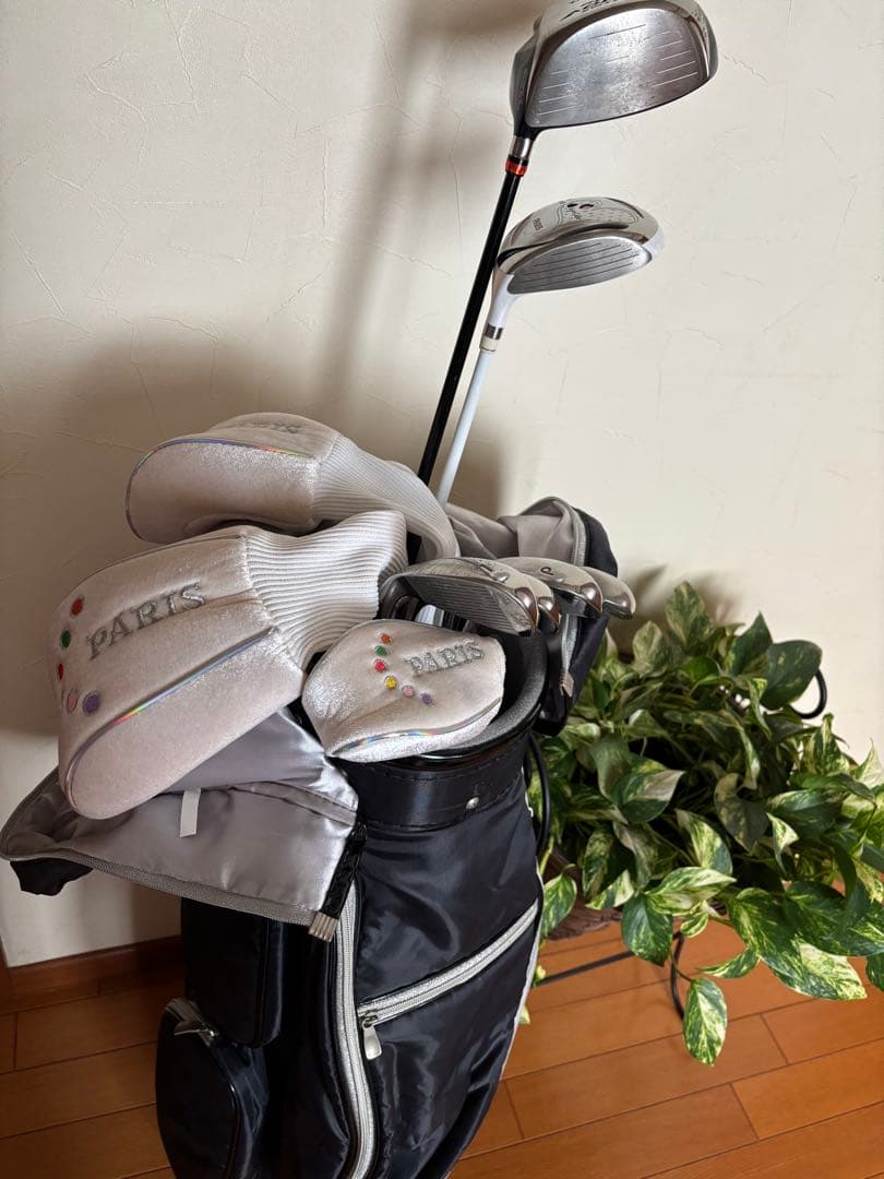 パリス　ゴルフクラブセット　ホワイト　ドライバーyonex 11° R