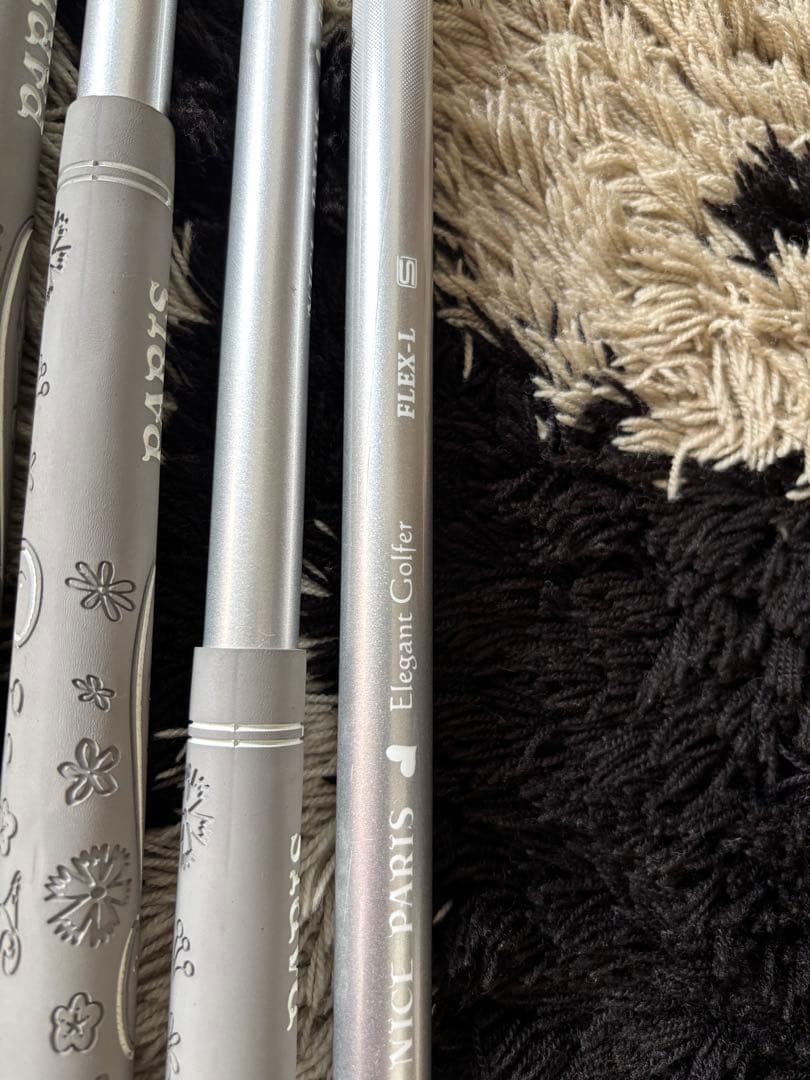 パリス　ゴルフクラブセット　ホワイト　ドライバーyonex 11° R