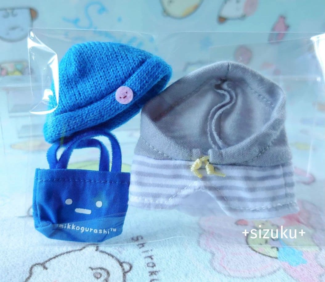 【レア・未使用】すみっコぐらし カジュアルパーカー ぼうし かばん おきがえ