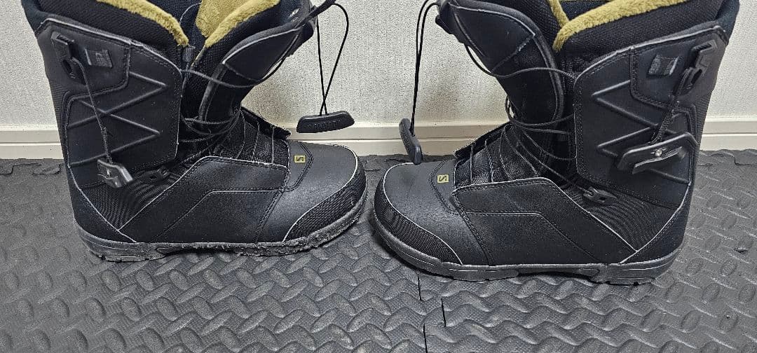 【美品】サロモン SALOMON FACTION スノーボードブーツ 27.5