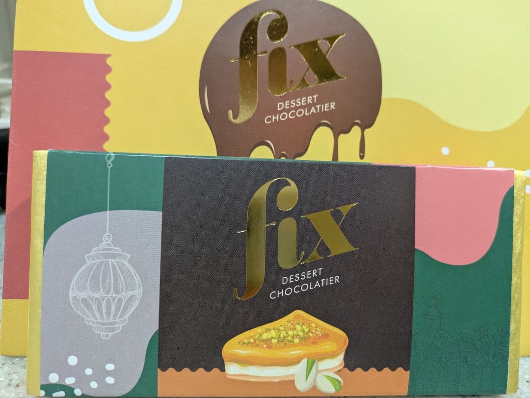 fix ダーク、ミルクチョコレート　2個セット ピスタチオ クナファ 200g