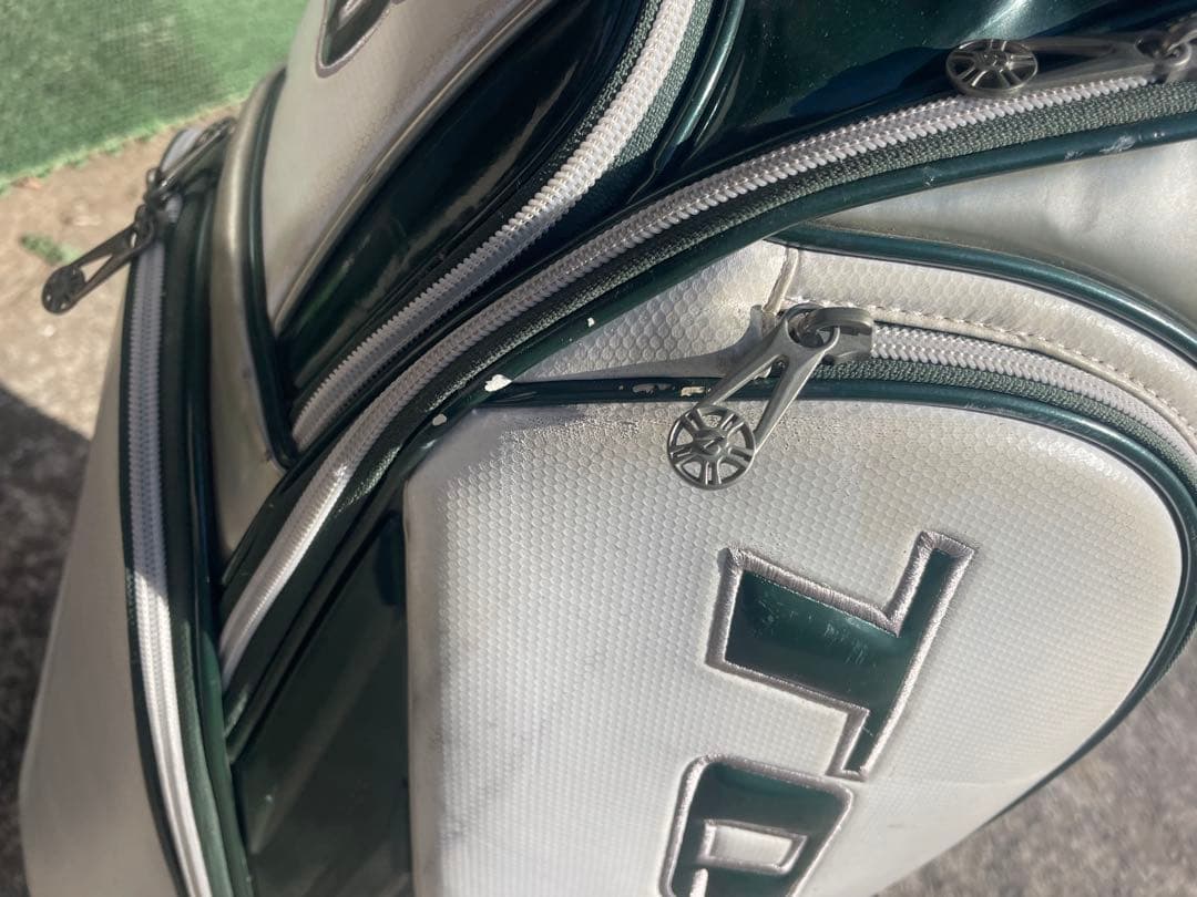 ブリヂストン　ツアーB マスターズモデル（限定品）ヘッドカバーあり