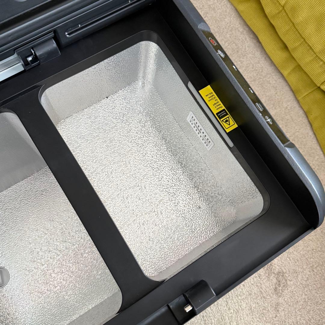 PHILIPS車載冷蔵庫 37Lポータブル冷蔵庫 2室独立 同時冷蔵&冷凍