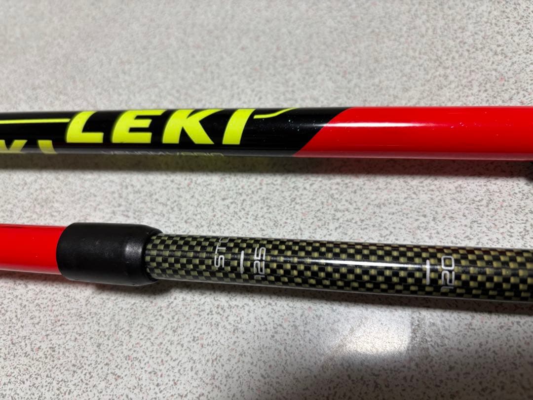 LEKI レキ　VENOM VARIO 3D ヴェノムバリオ　カーボン