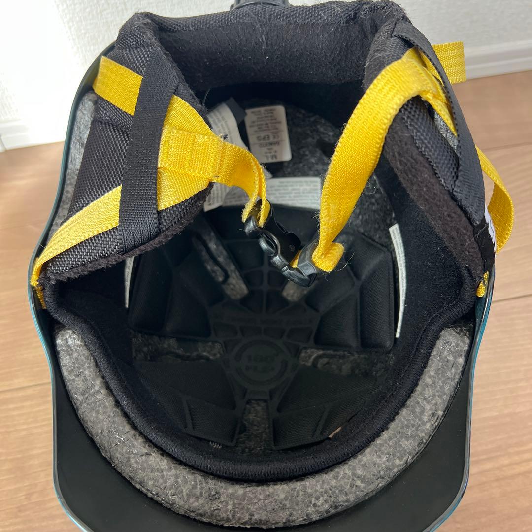 bern ウインターヘルメット　キッズM-L オールシーズン対応