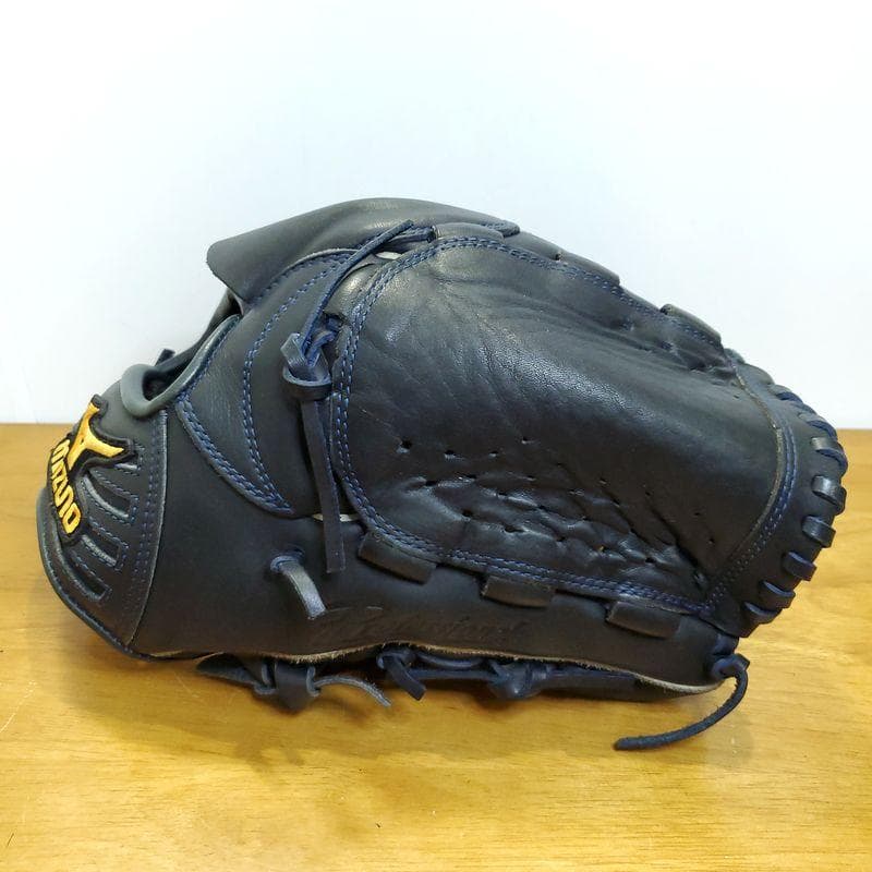 ミズノ 斎藤佑樹モデル 限定品 激レア Mizuno 投手用 軟式グローブ