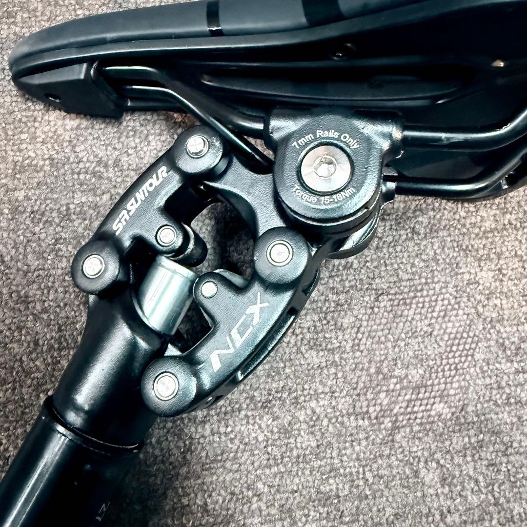 MATE X 加工　SR SUNTOUR NCX サスペンションシートポスト