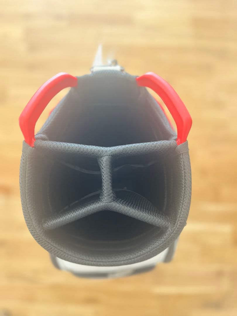 【新品未使用】Srixon キャディバッグ ホワイト/レッド　9.5型　3キロ