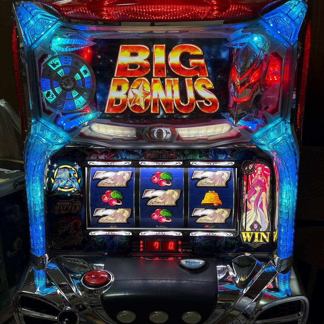 【送料込み！すぐに遊べる！】パチスロ実機初代 聖闘士星矢 不要機付き