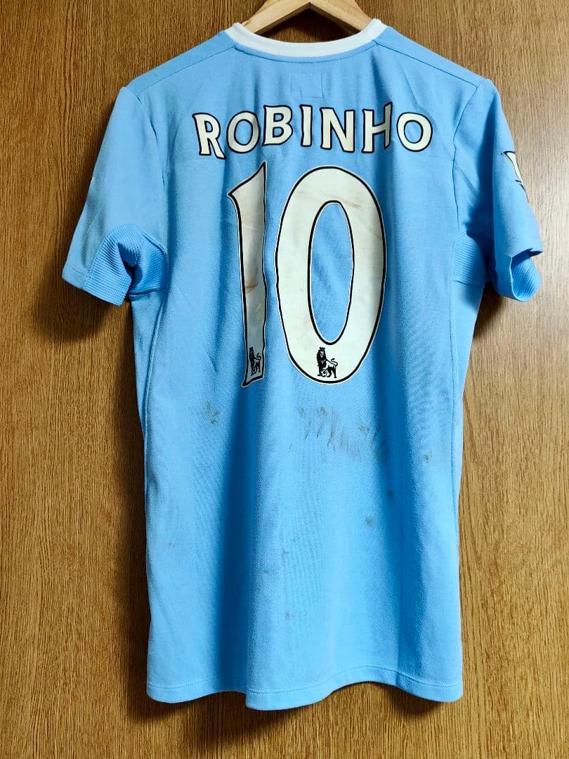 ロビーニョ実使用マンチェスターシティ 2009/2010ホームユニフォーム