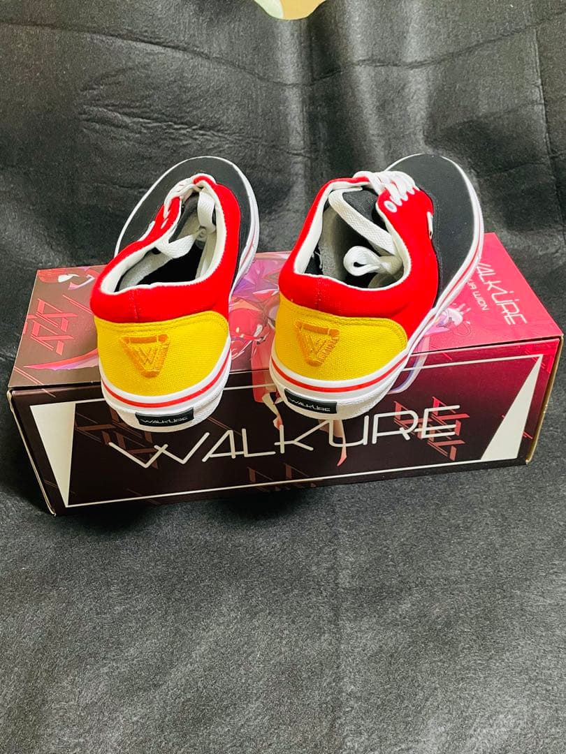 フレイア　ワルキューレはあきらめない　スニーカー　［通販限定］