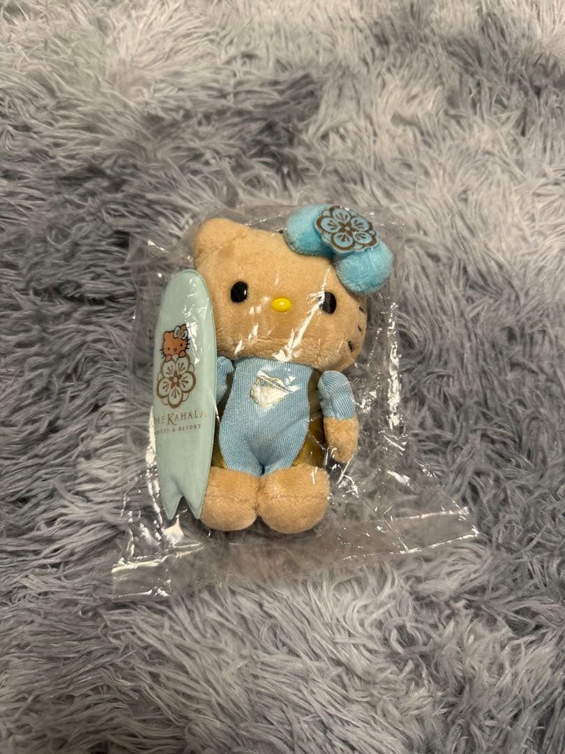 ハワイ　カハラホテル限定　日焼け キティちゃん　キーチェーン　未開封