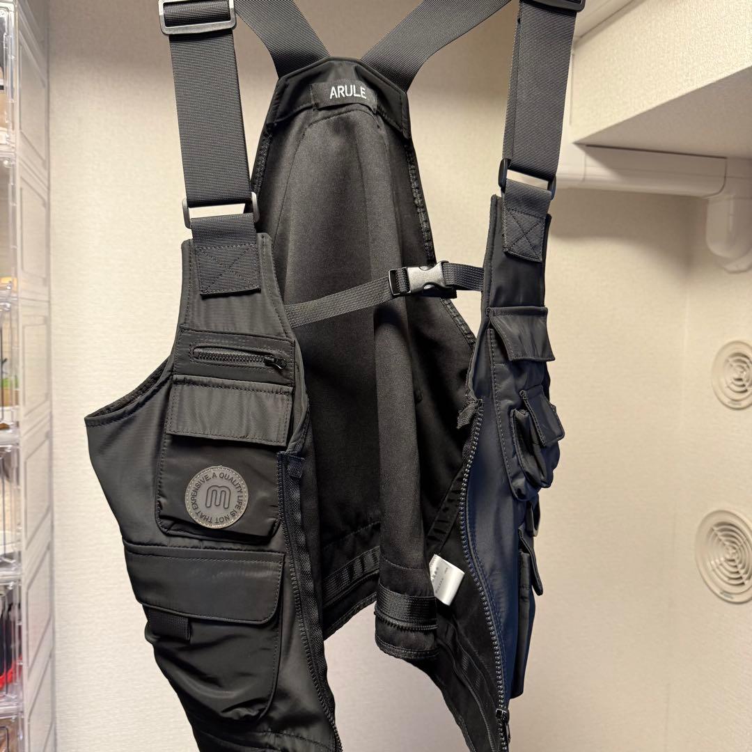 ARULE ブラック フィッシングベスト