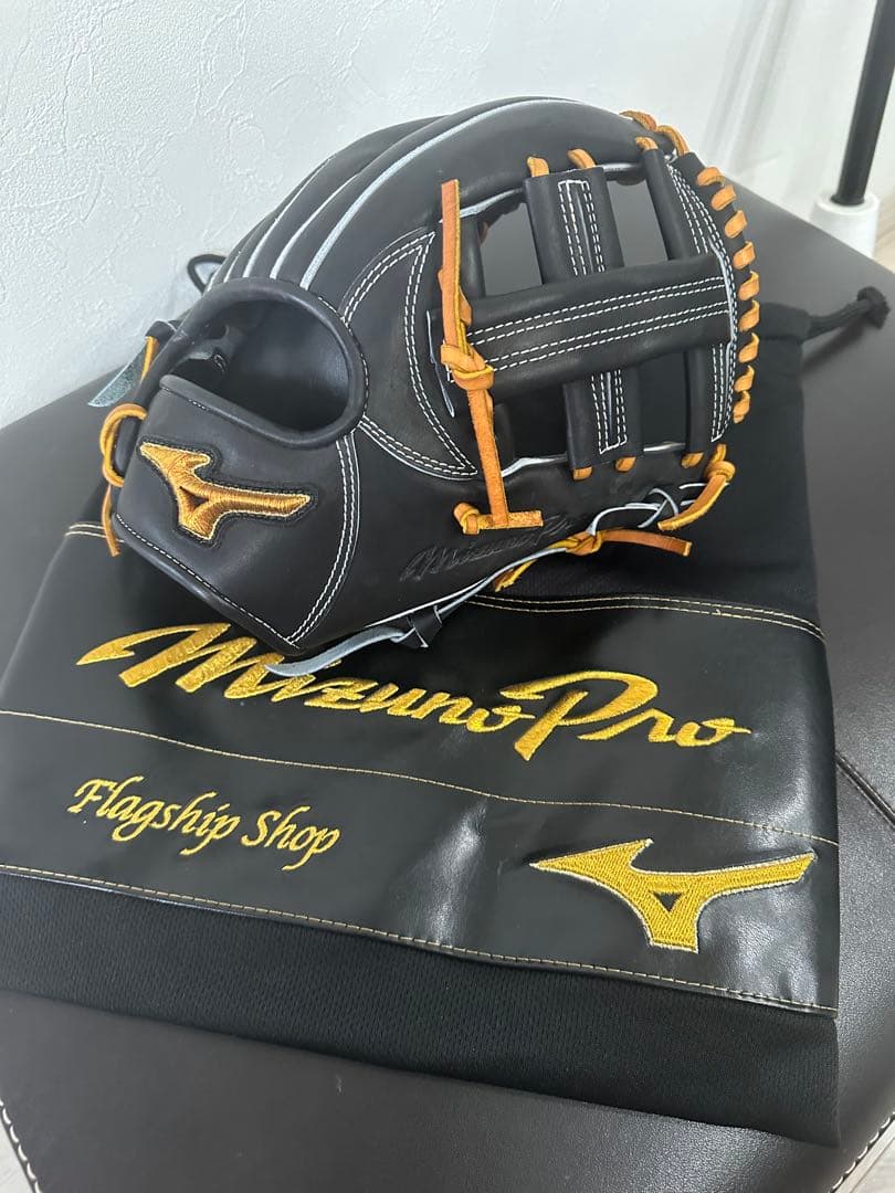 ミズノプロ　硬式　（限定）伊藤クラフトマン作成