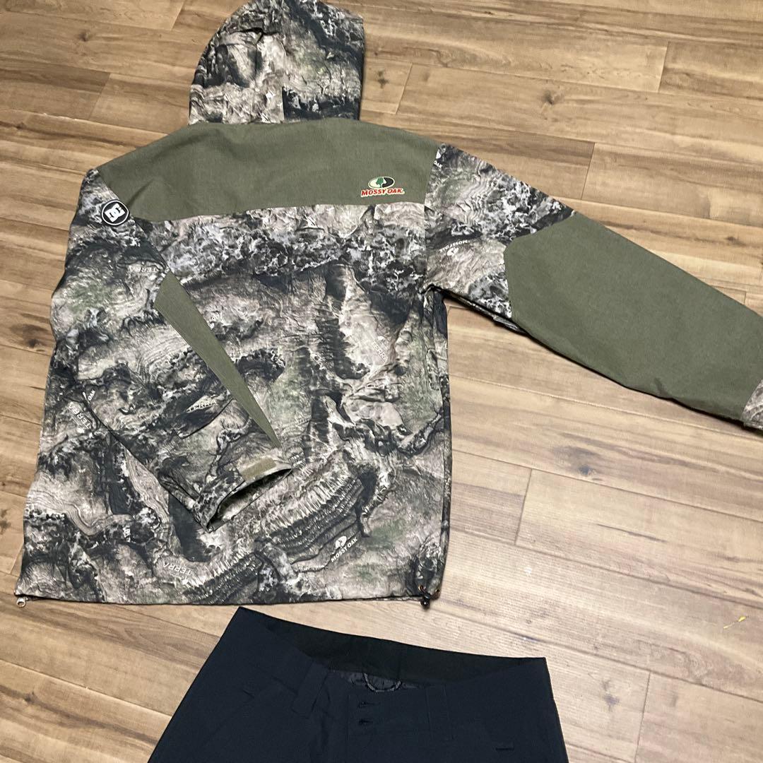 DC　MOSSYOAK迷彩柄ジャケットとパンツセット　大きい