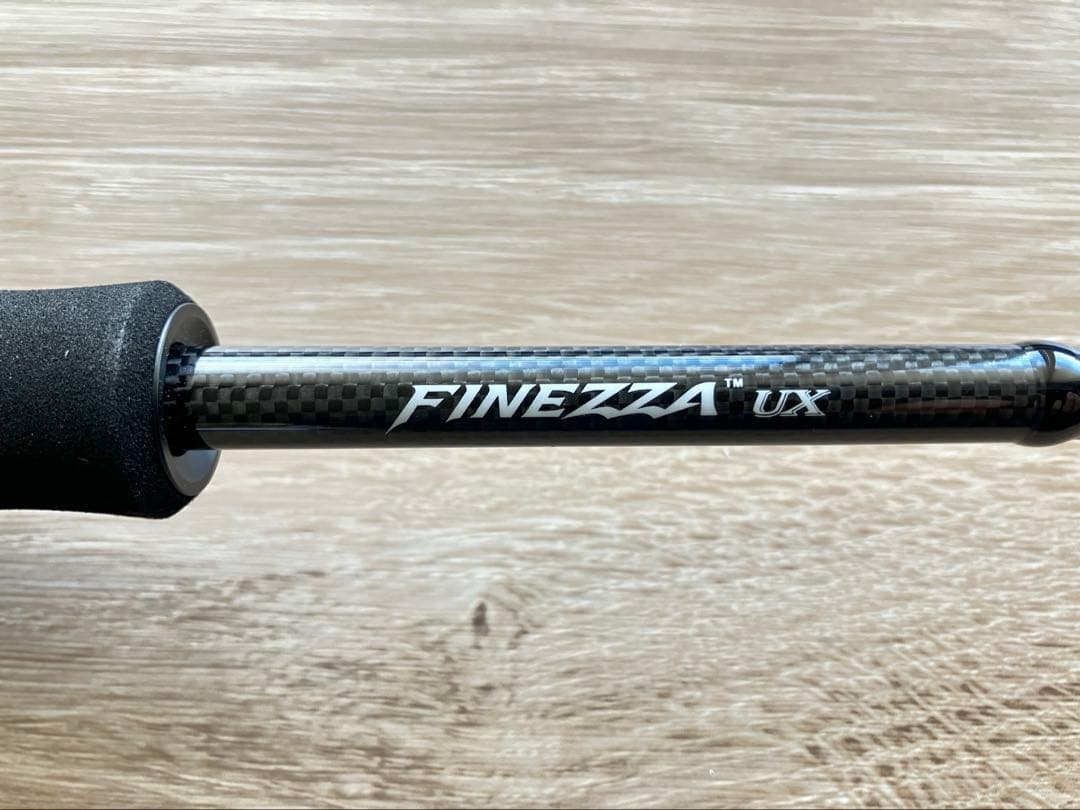 【美品】フィネッツァUX 752L-T ナチュラム限定