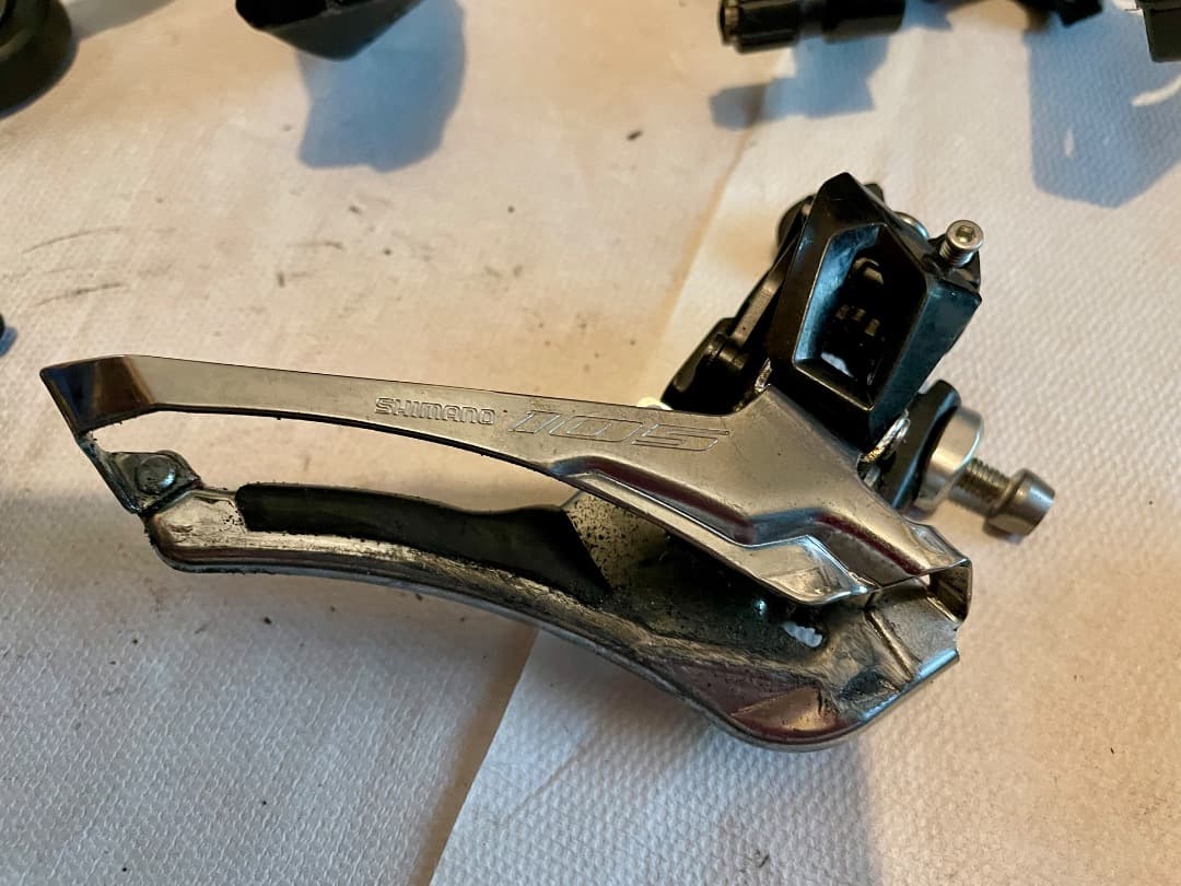 オ*ム様 SHIMANO 105 R7000セット 11S　ペダル付　走行100