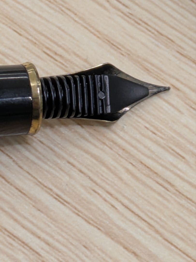 プラチナ　万年筆 #3776 センチュリー ブラック