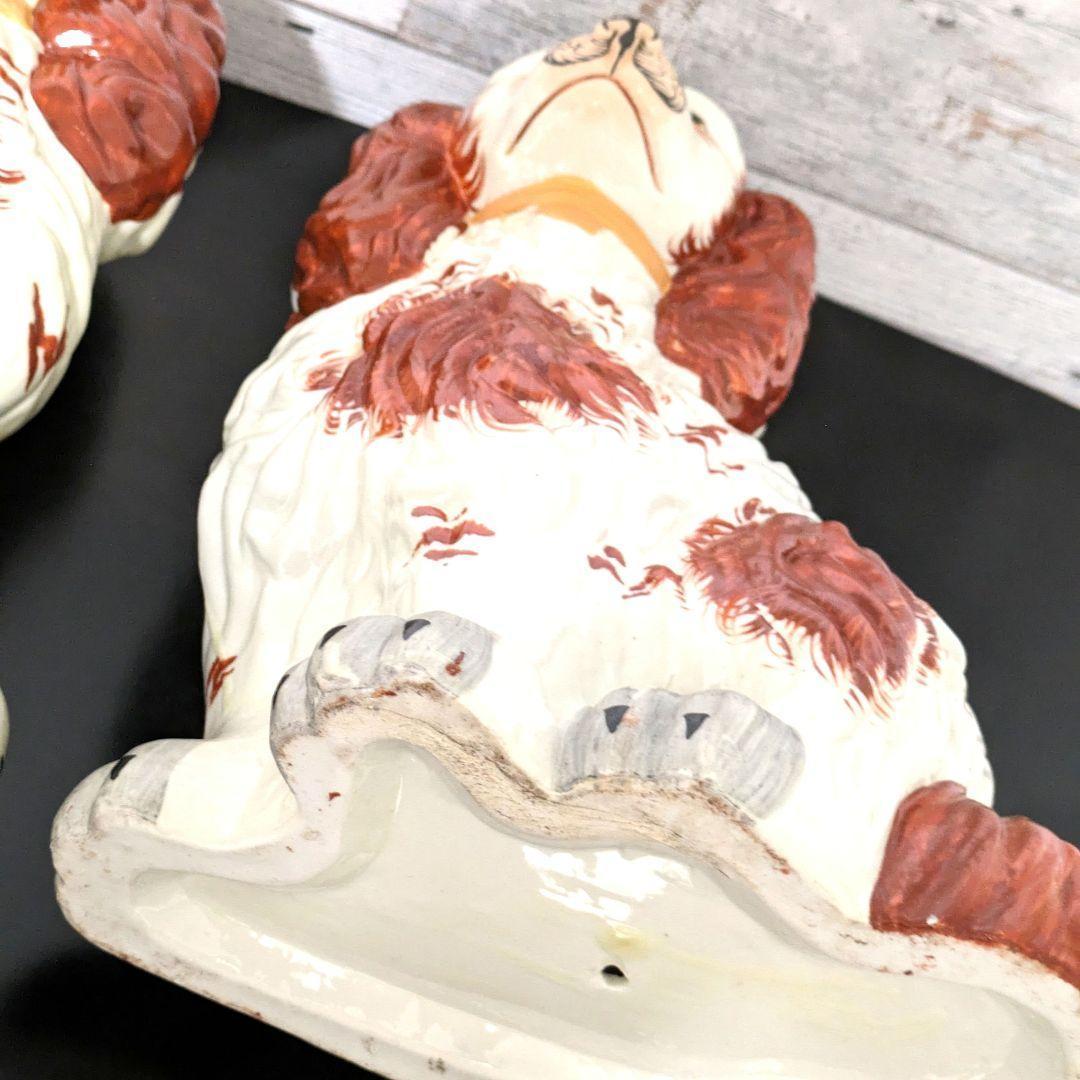 スタッフォードシャードッグ 褐色の毛並 犬の置物 イギリス 英国アンティーク