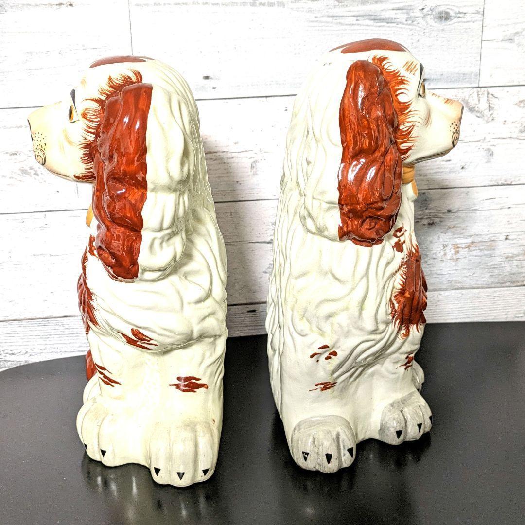 スタッフォードシャードッグ 褐色の毛並 犬の置物 イギリス 英国アンティーク