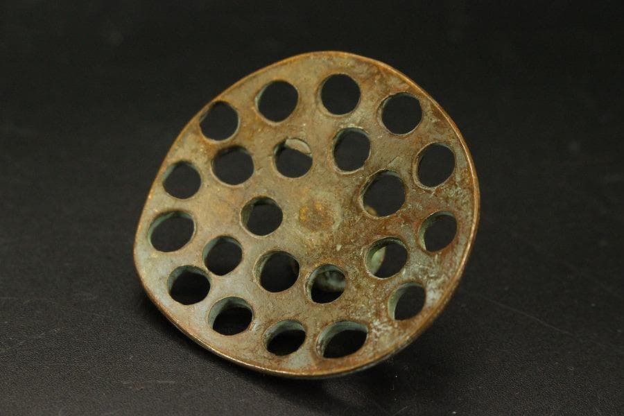 古銅 蓮形 在銘 香炉 5.8cmx5.7cm(A286)