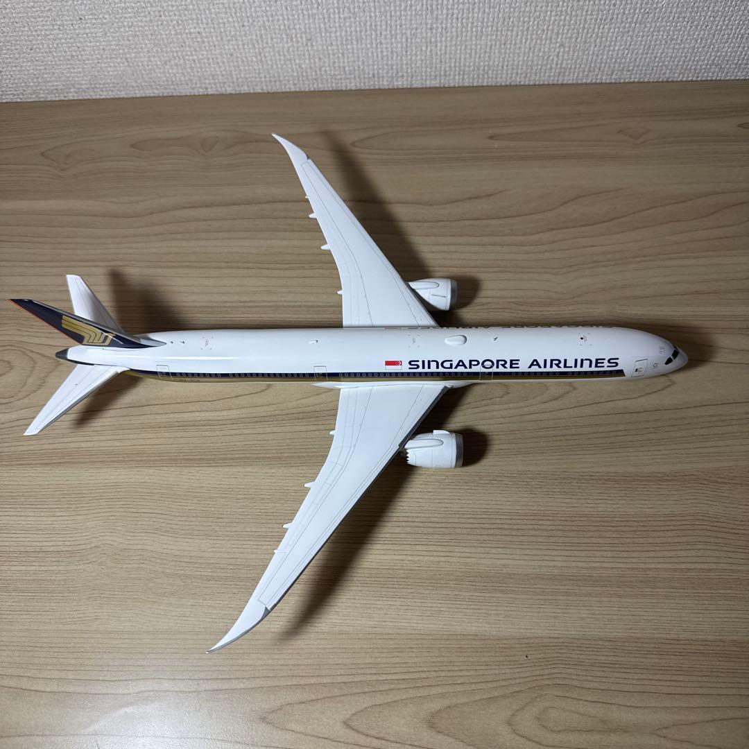1/200 787-10 シンガポール航空