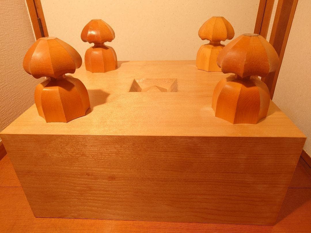 木製囲碁盤 格子模様 脚付き 未使用品