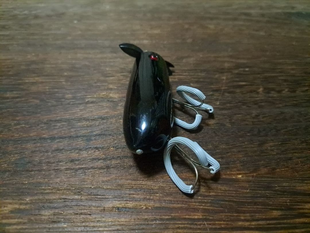 トップウォータージャンキー　ミルヘッドターキー　ブラック　レッドアイ