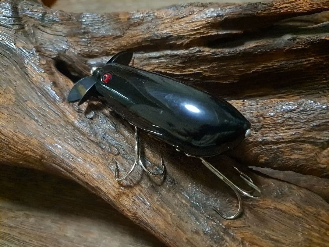 トップウォータージャンキー　ミルヘッドターキー　ブラック　レッドアイ