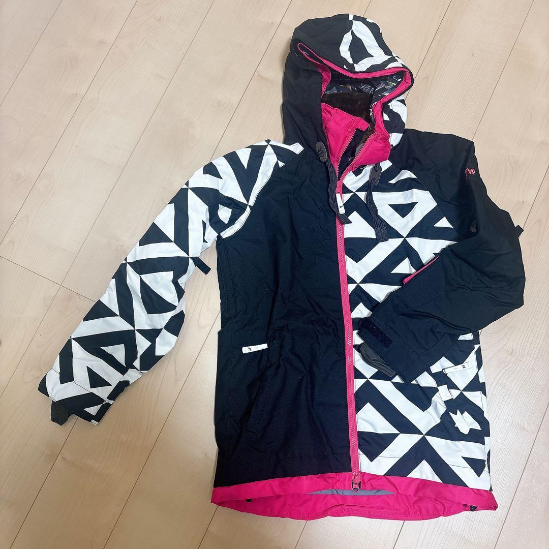 【美品】エスティボ　スノーボードジャケットウェア　レディース　S