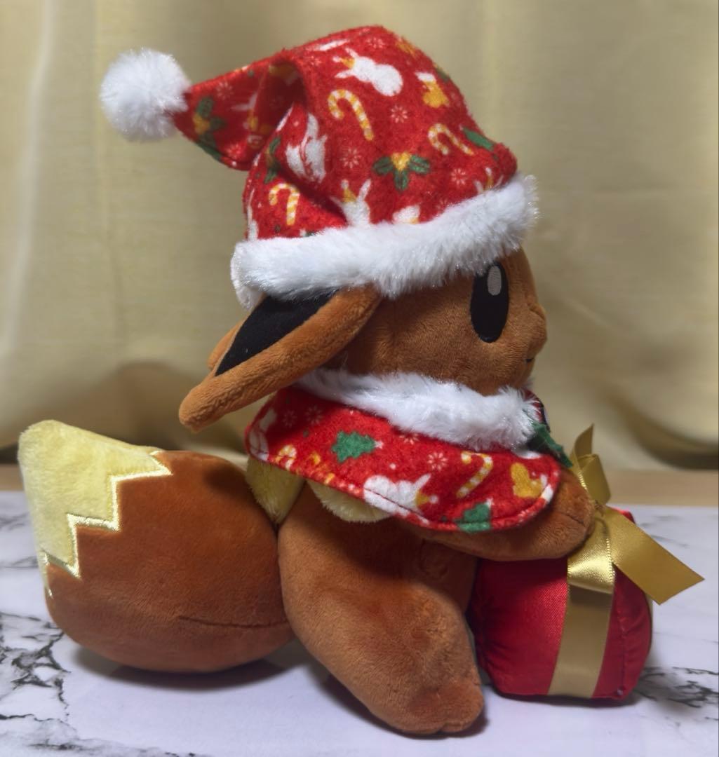 ポケモンセンターオリジナル ぬいぐるみ プレゼントボックスを持ったイーブイ