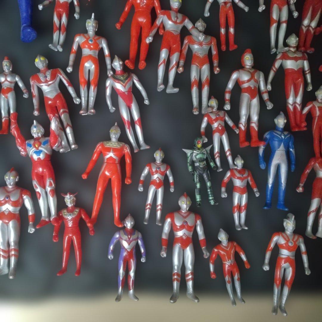 ウルトラマンソフビ人形