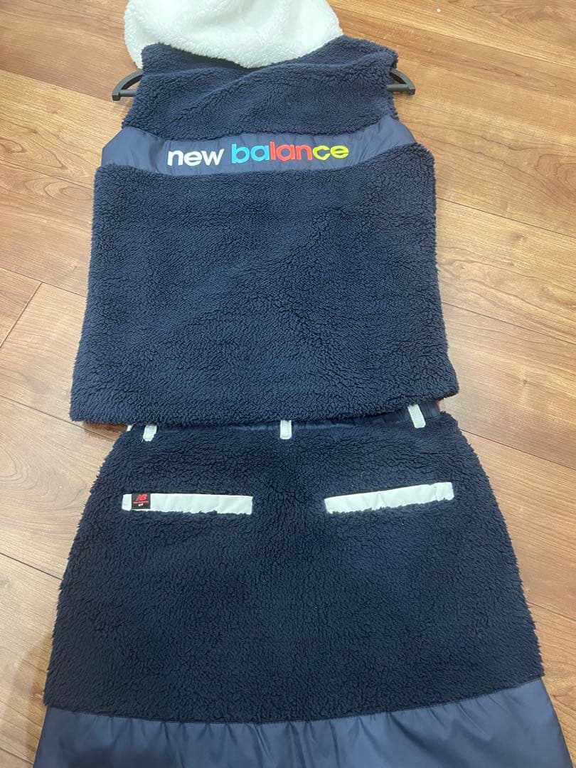 上S下XS ニューバランスゴルフ　レディース　スカート 上下セットアップ